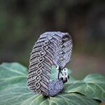 Bijoux fantaisie faits main - Bracelet en dentelle fine gris MIA Provence