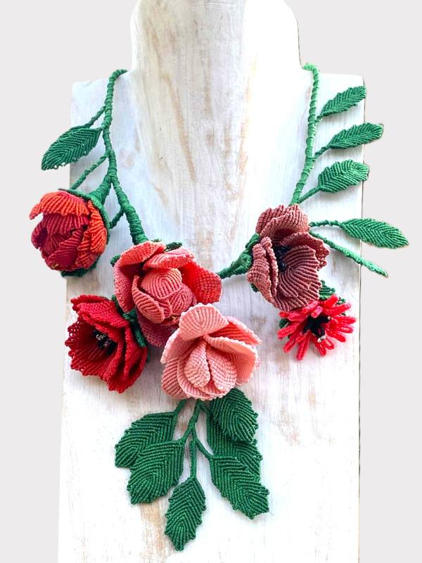 collier fleurs frida khalo bijou artisanal bijou fantaisie artisanal